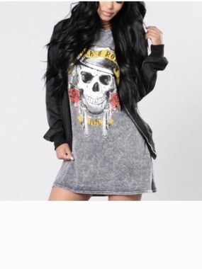 Fashion Nova Gray Graphic Skull Tee Dress with Red Rose and Yellow Accents
